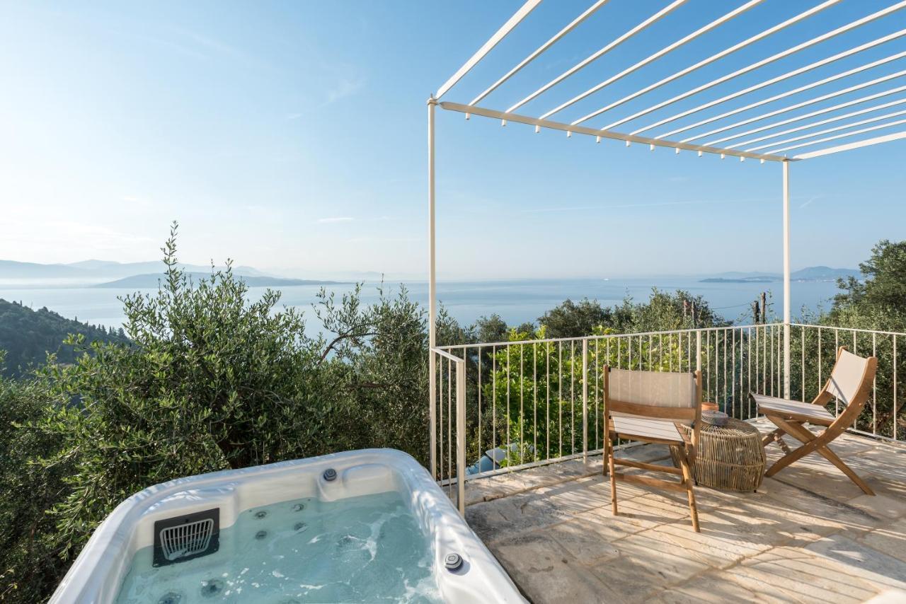 Вилла Rizes Sea View Ниссаки Экстерьер фото